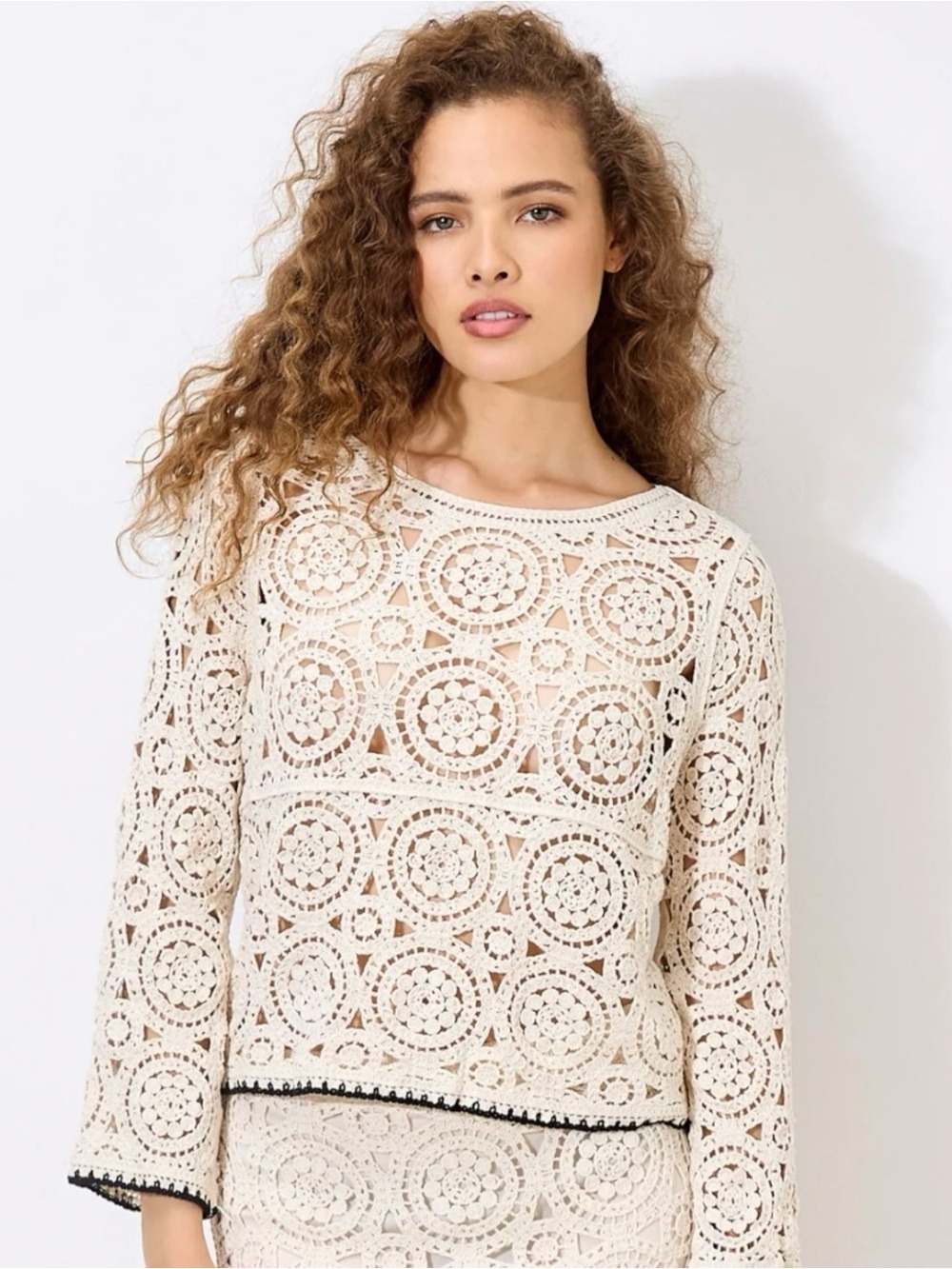 ULTRA PINK 100% Cotton Cream Crochet Long Flare Sleeve Top Black Trim Sz XL